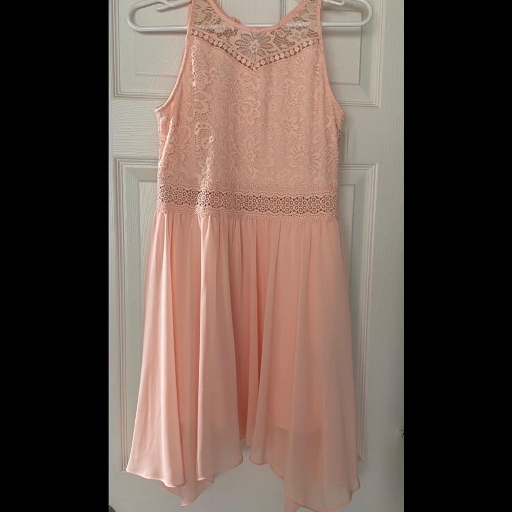 Girl’s BCX NWT peach/pink Dress size 16.